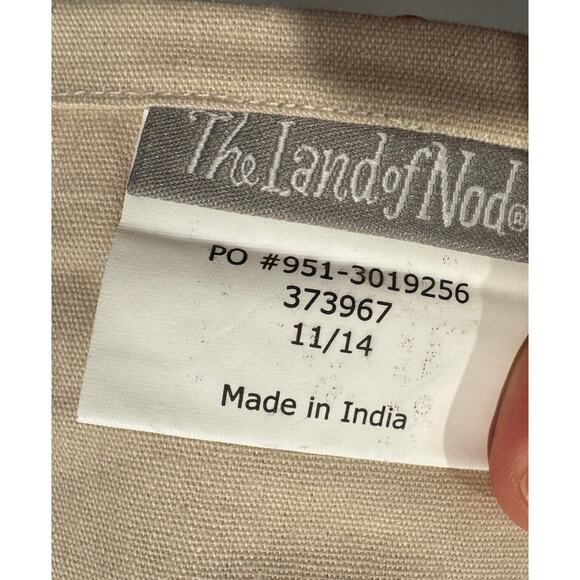 The Land Of Nod Wall Hanger Hushaby Collection Kids Room Embroidered Decor READ - Picture 6 of 8